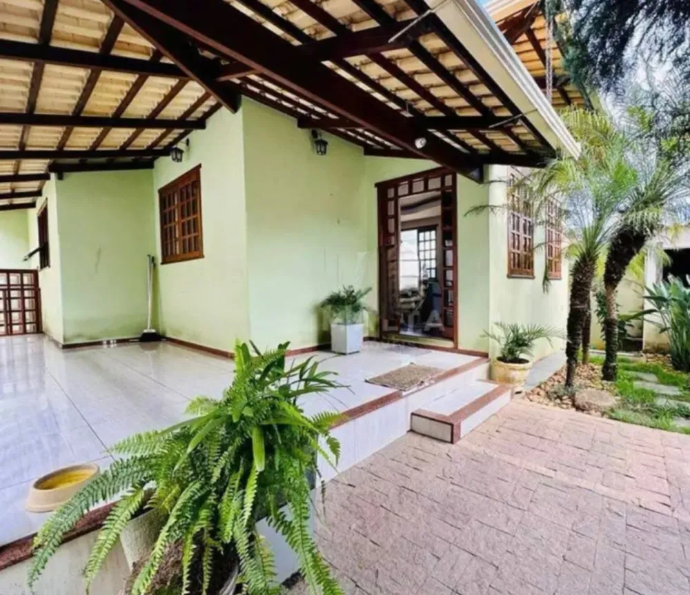 Casa, 4 quartos, 300 m² - Foto 1