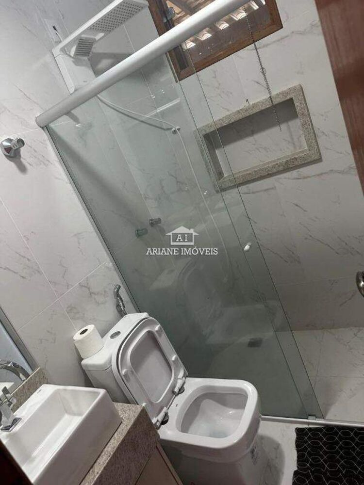 Casa de Condomínio à venda com 4 quartos, 330m² - Foto 4
