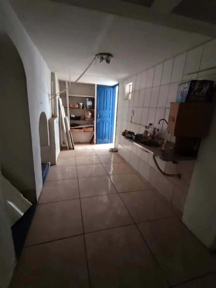 Casa, 6 quartos, 223 m² - Foto 8