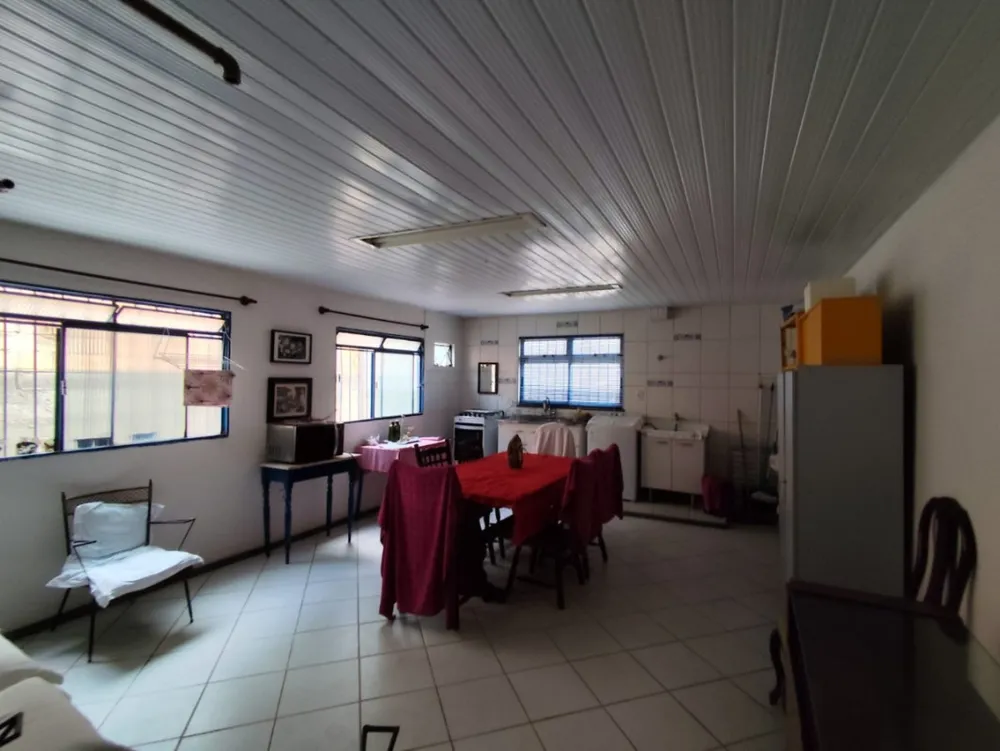 Casa, 6 quartos, 223 m² - Foto 7