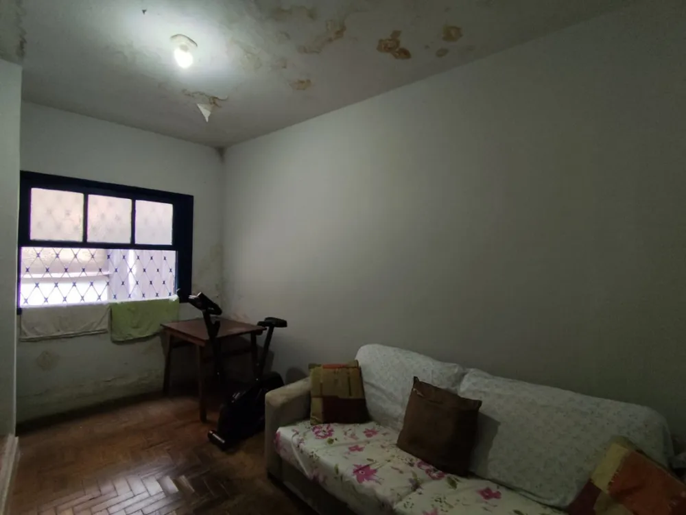 Casa, 6 quartos, 223 m² - Foto 2
