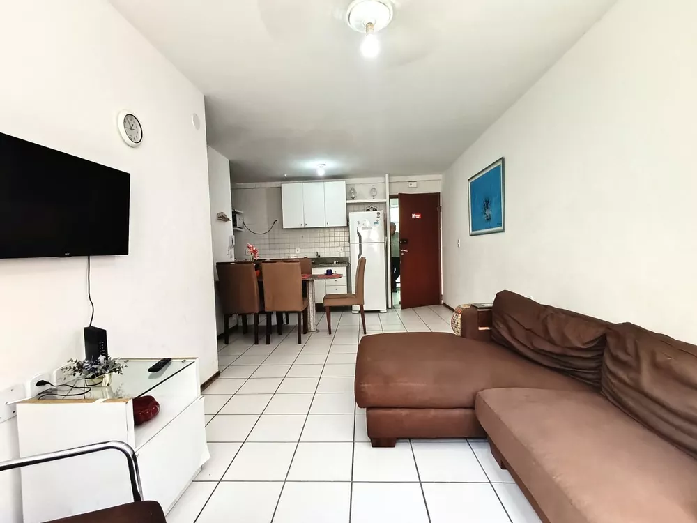 Apartamento à venda com 1 quarto, 45m² - Foto 1