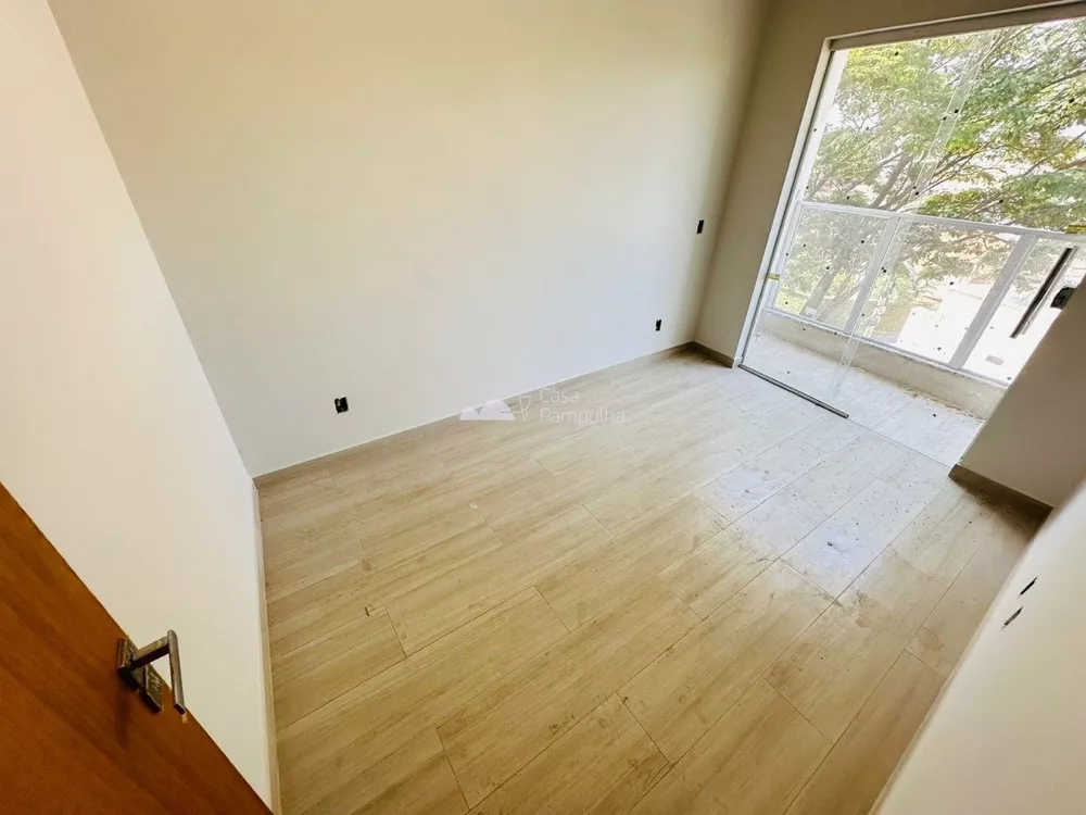 Casa à venda com 2 quartos, 110m² - Foto 13