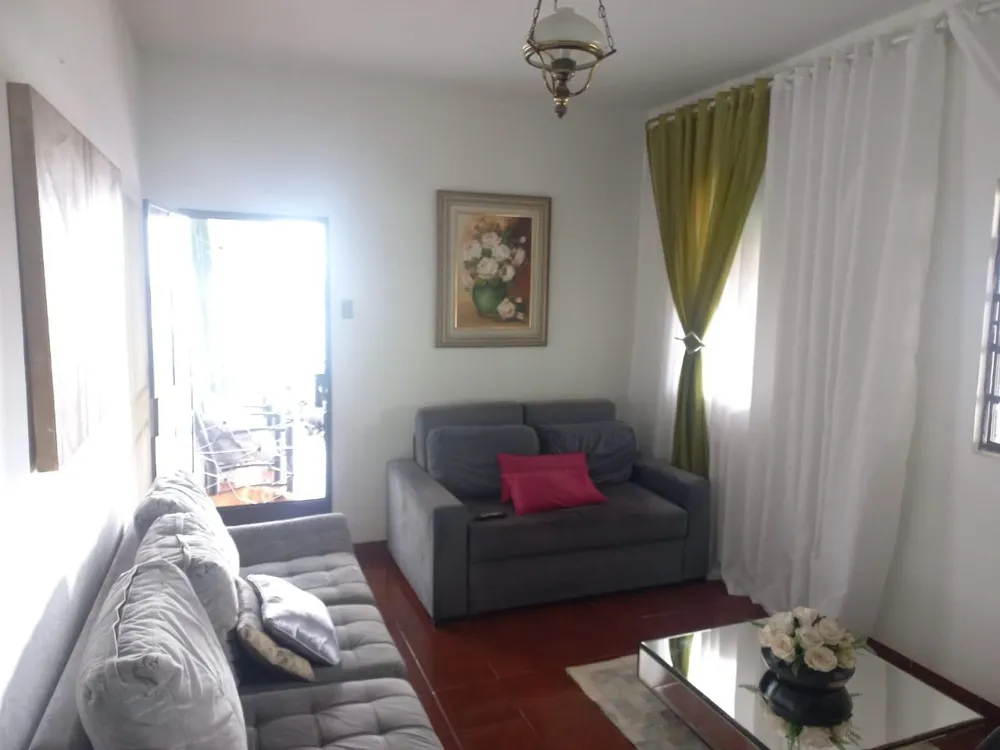 Casa, 3 quartos, 179 m² - Foto 1