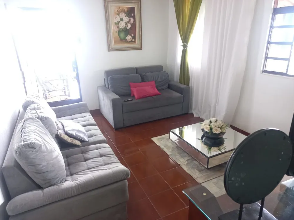 Casa, 3 quartos, 179 m² - Foto 2