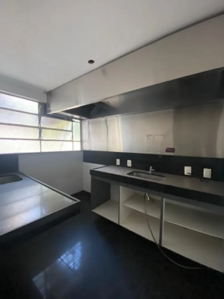 Casa, 4 quartos, 270 m² - Foto 19