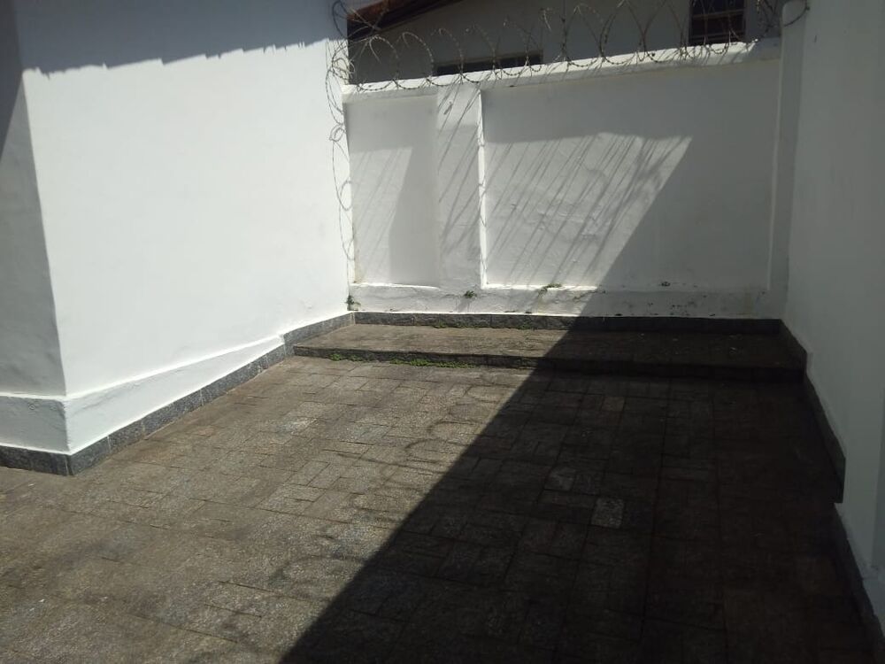 Casa à venda com 4 quartos, 300m² - Foto 7