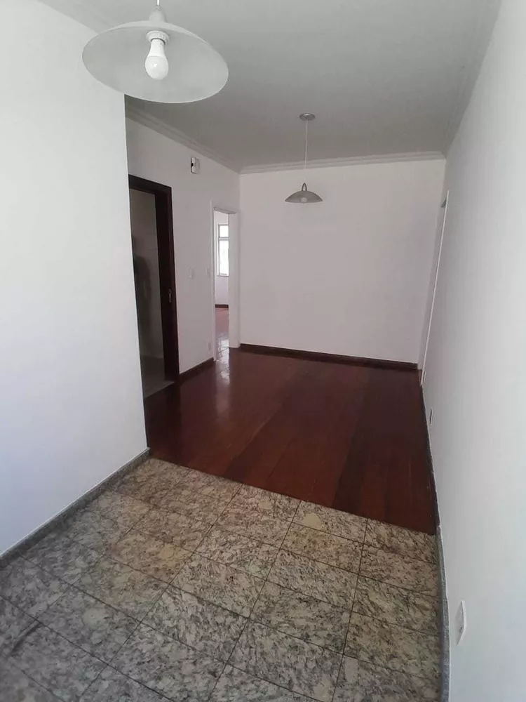 Apartamento à venda com 3 quartos, 100m² - Foto 3