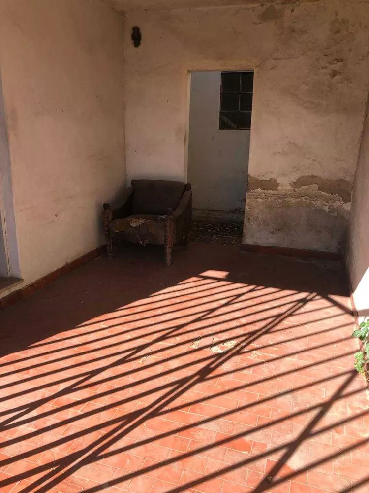 Casa à venda com 3 quartos, 200m² - Foto 3