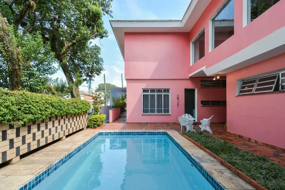Casa, 3 quartos, 250 m² - Foto 1