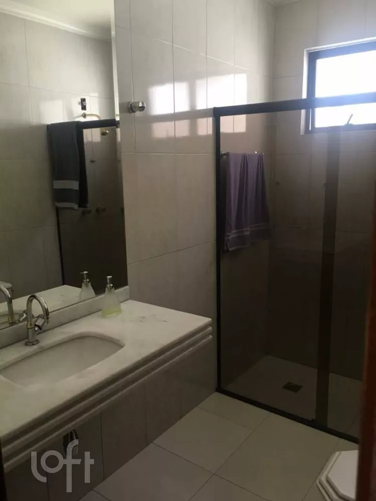 Casa à venda com 4 quartos, 240m² - Foto 19