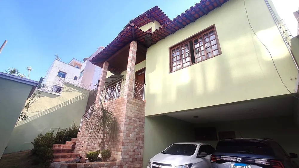 Casa, 3 quartos, 370 m² - Foto 1