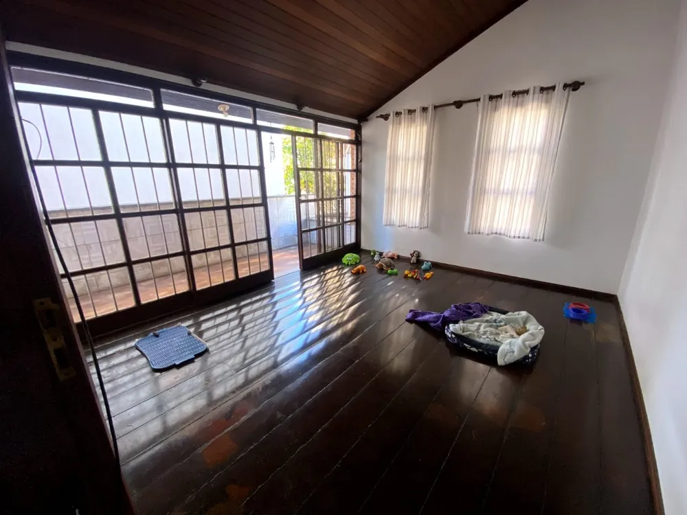 Casa, 6 quartos, 450 m² - Foto 2