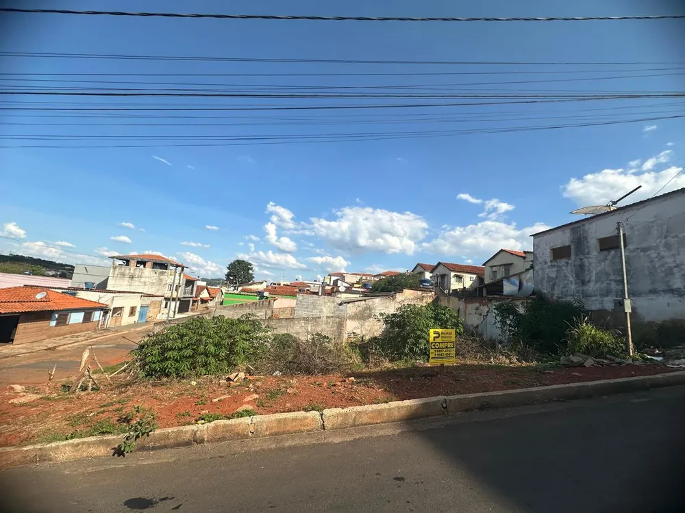Terreno, 240 m² - Foto 1