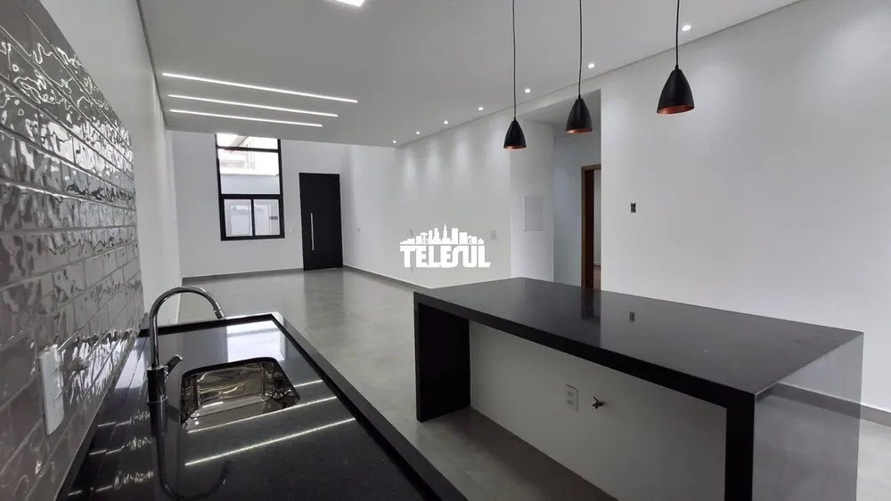 Casa, 3 quartos, 240 m² - Foto 6
