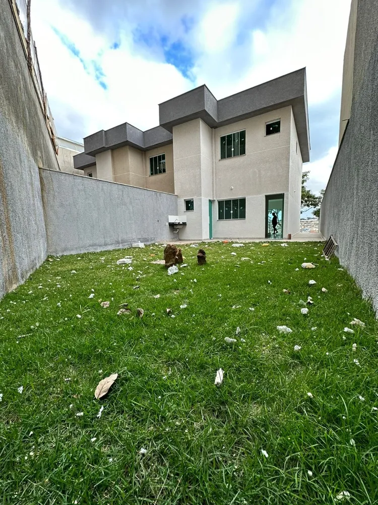Casa, 3 quartos, 220 m² - Foto 2