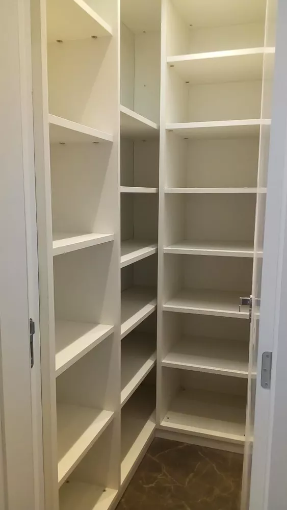 Apartamento à venda com 4 quartos, 205m² - Foto 5