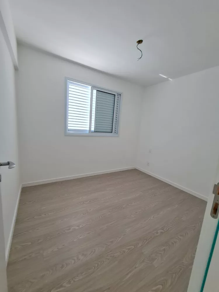 Apartamento à venda com 3 quartos, 130m² - Foto 5