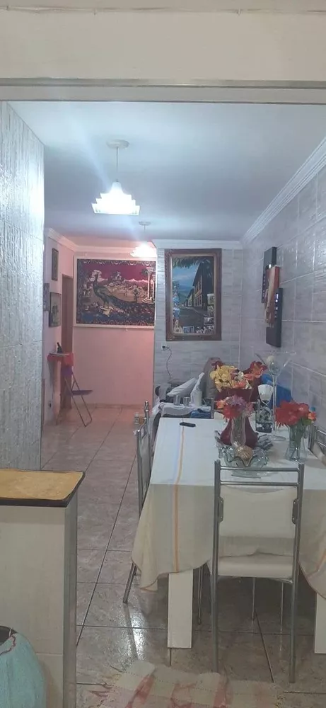 Apartamento à venda com 2 quartos, 65m² - Foto 2