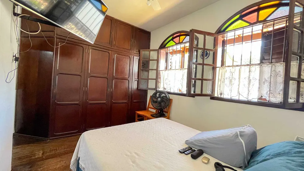 Casa, 4 quartos, 244 m² - Foto 3