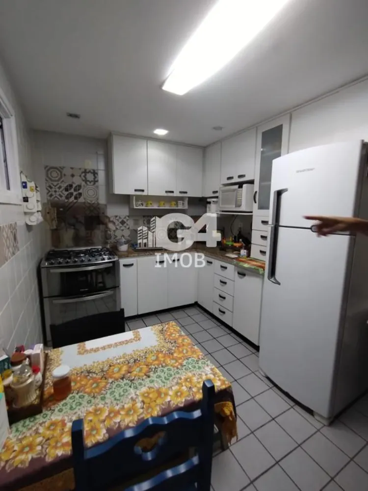 Casa, 3 quartos, 250 m² - Foto 10