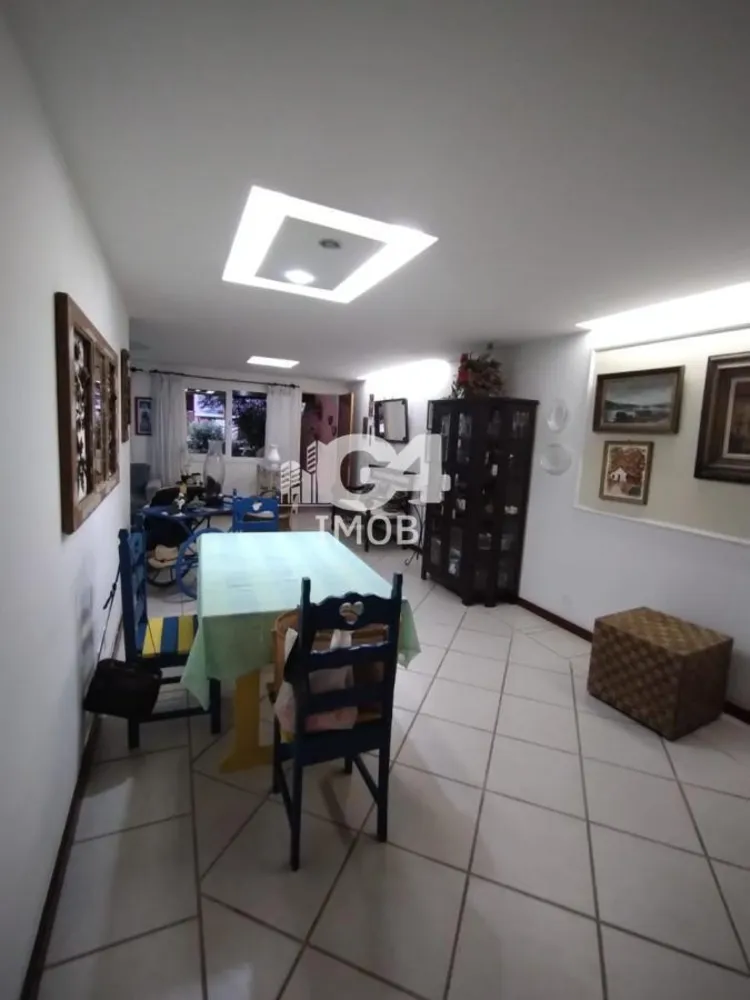 Casa, 3 quartos, 250 m² - Foto 11