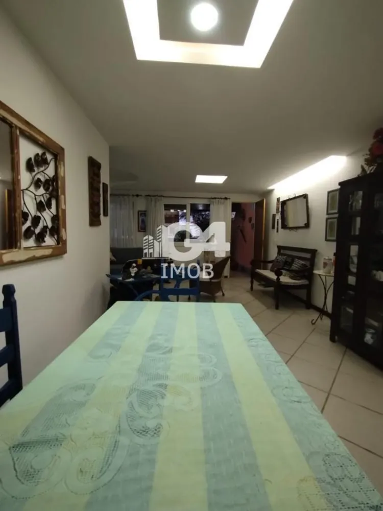Casa, 3 quartos, 250 m² - Foto 12