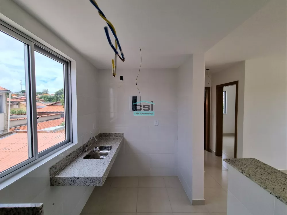 Apartamento à venda com 3 quartos, 67m² - Foto 4