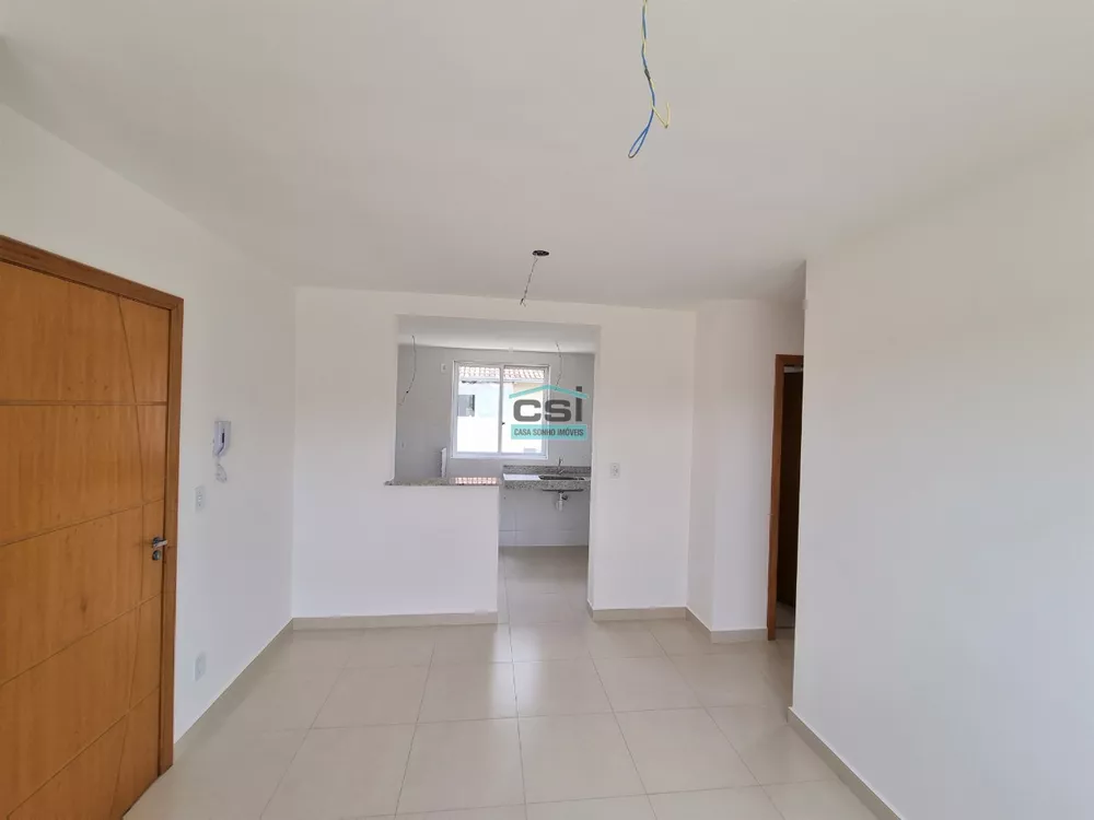 Apartamento à venda com 3 quartos, 67m² - Foto 1