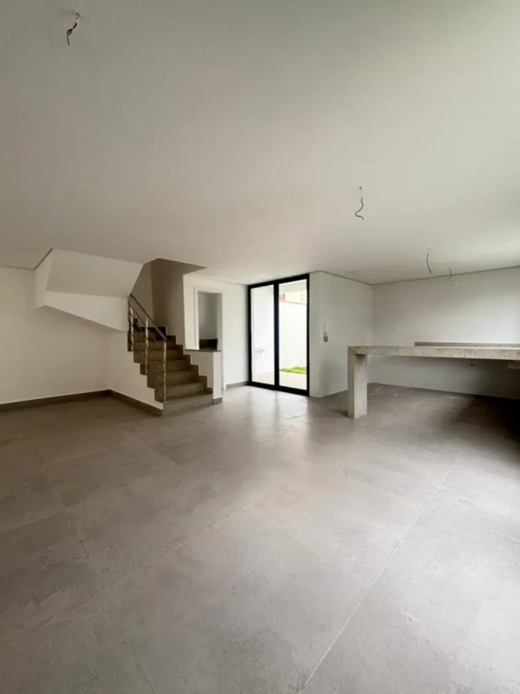 Casa, 3 quartos, 232 m² - Foto 5