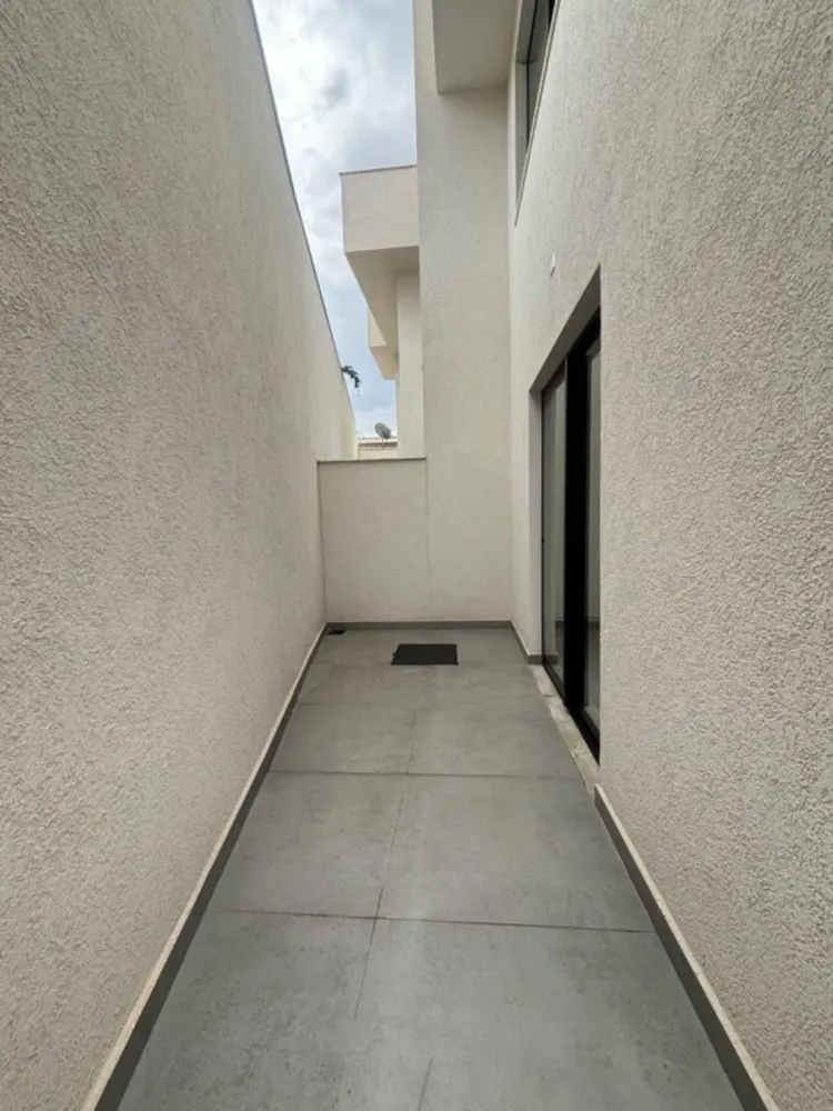 Casa, 3 quartos, 232 m² - Foto 4