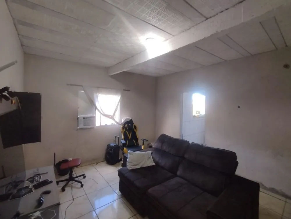 Casa, 2 quartos, 450 m² - Foto 1