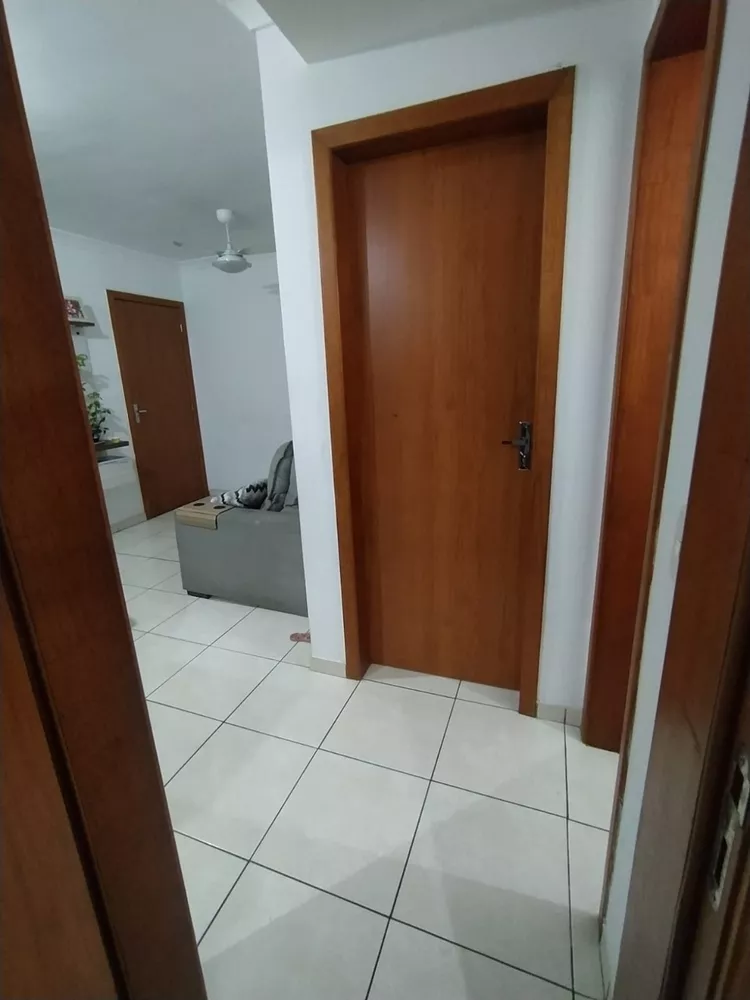 Apartamento à venda com 2 quartos, 45m² - Foto 10