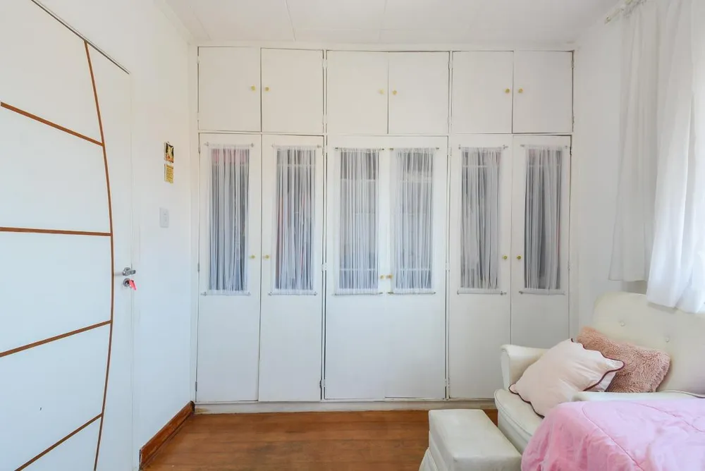 Casa, 4 quartos, 350 m² - Foto 1