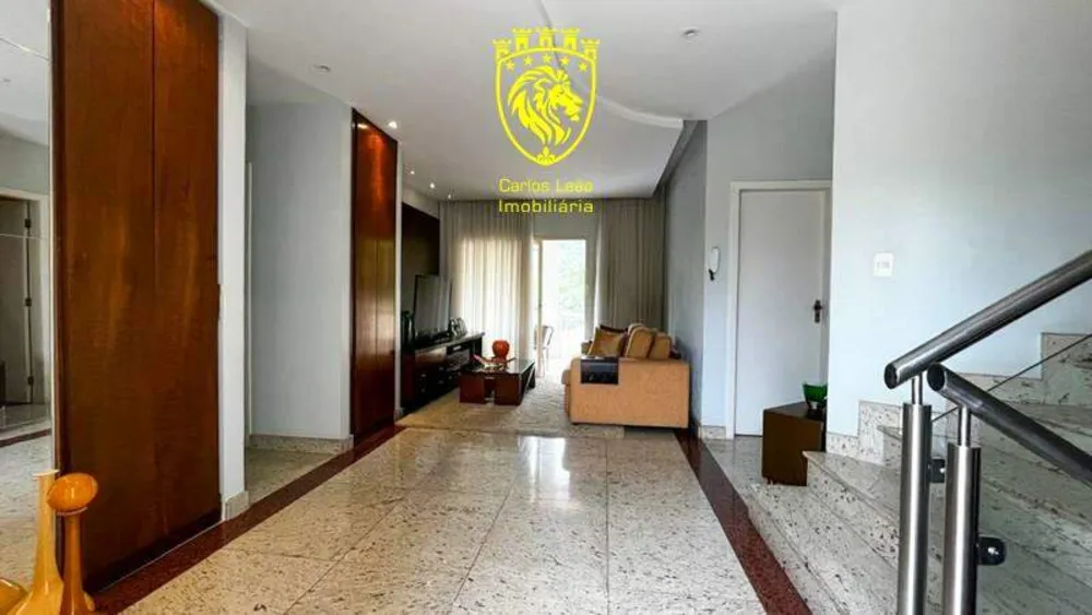 Casa, 4 quartos, 362 m² - Foto 1