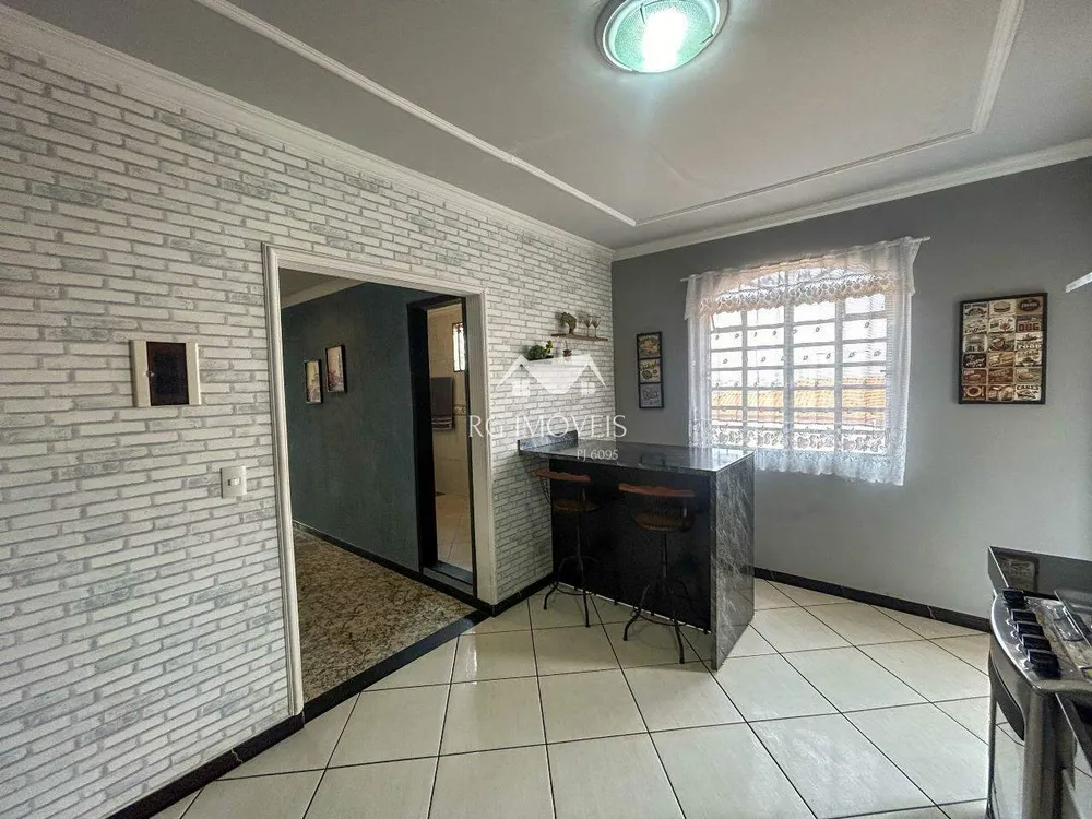 Casa, 3 quartos, 261 m² - Foto 6