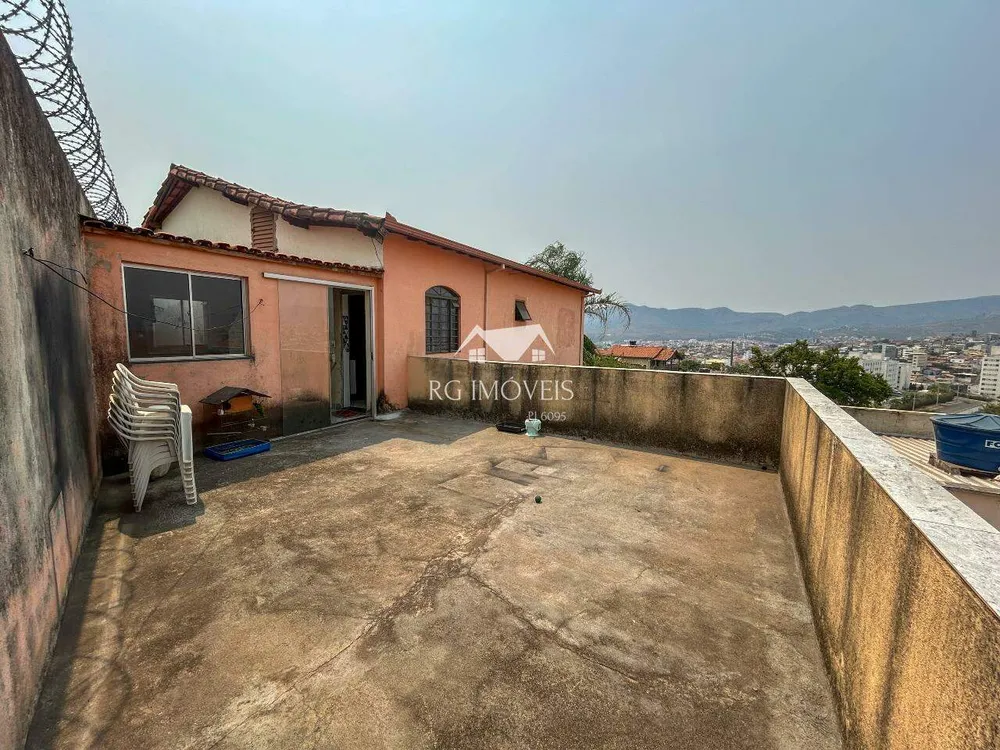 Casa, 3 quartos, 261 m² - Foto 8