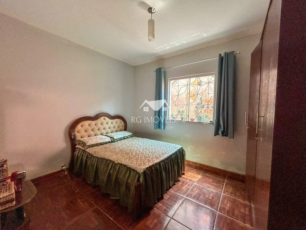 Casa, 3 quartos, 261 m² - Foto 18