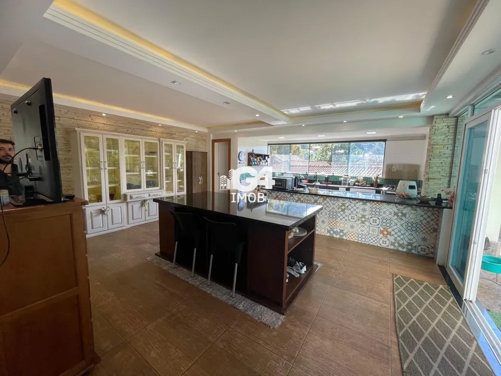Casa, 4 quartos, 380 m² - Foto 3