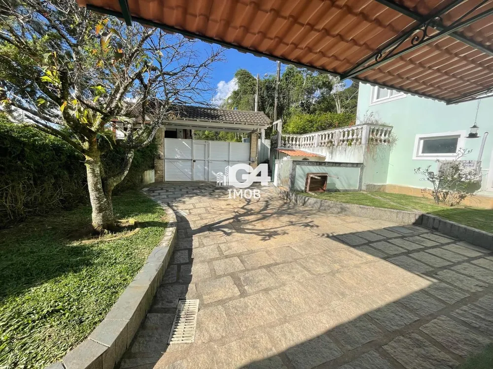 Casa, 4 quartos, 380 m² - Foto 1
