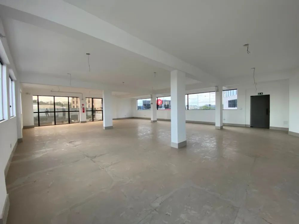 Sala-Conjunto, 213 m² - Foto 1