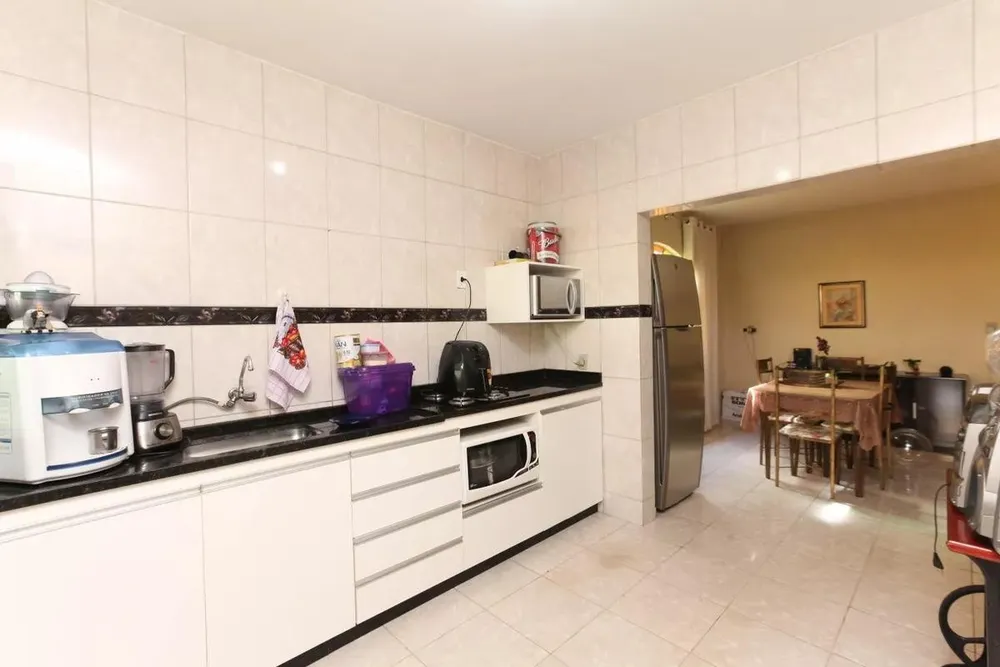 Casa, 3 quartos, 212 m² - Foto 6