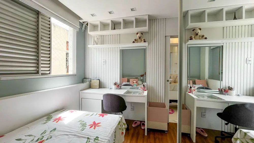 Apartamento, 3 quartos, 140 m² - Foto 1