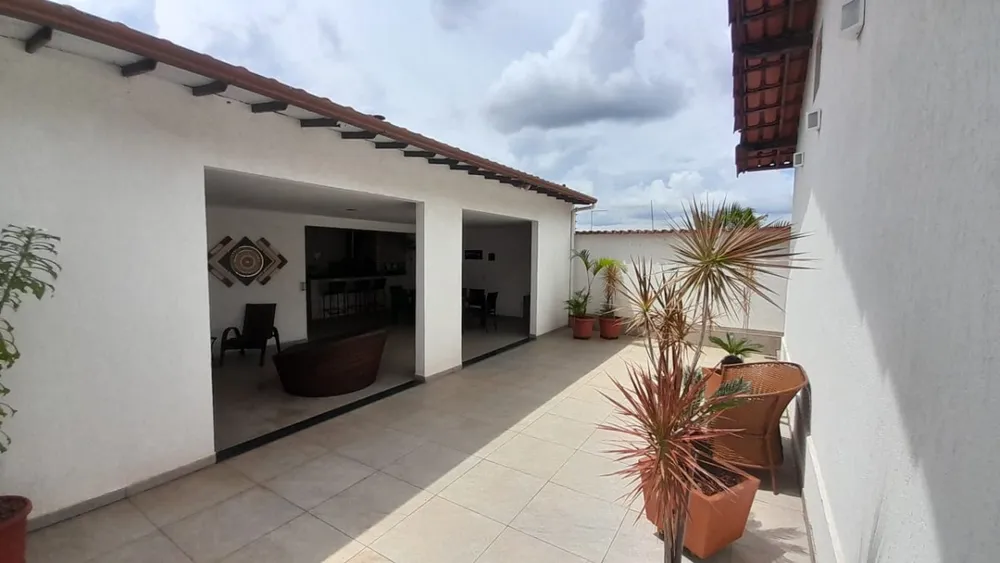 Casa, 4 quartos, 273 m² - Foto 24