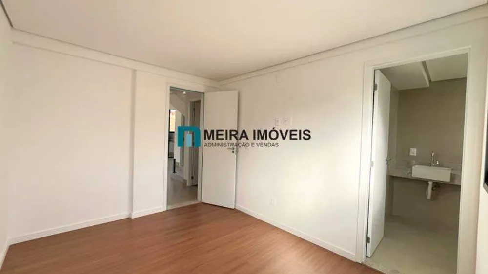 Cobertura, 3 quartos, 157 m² - Foto 4