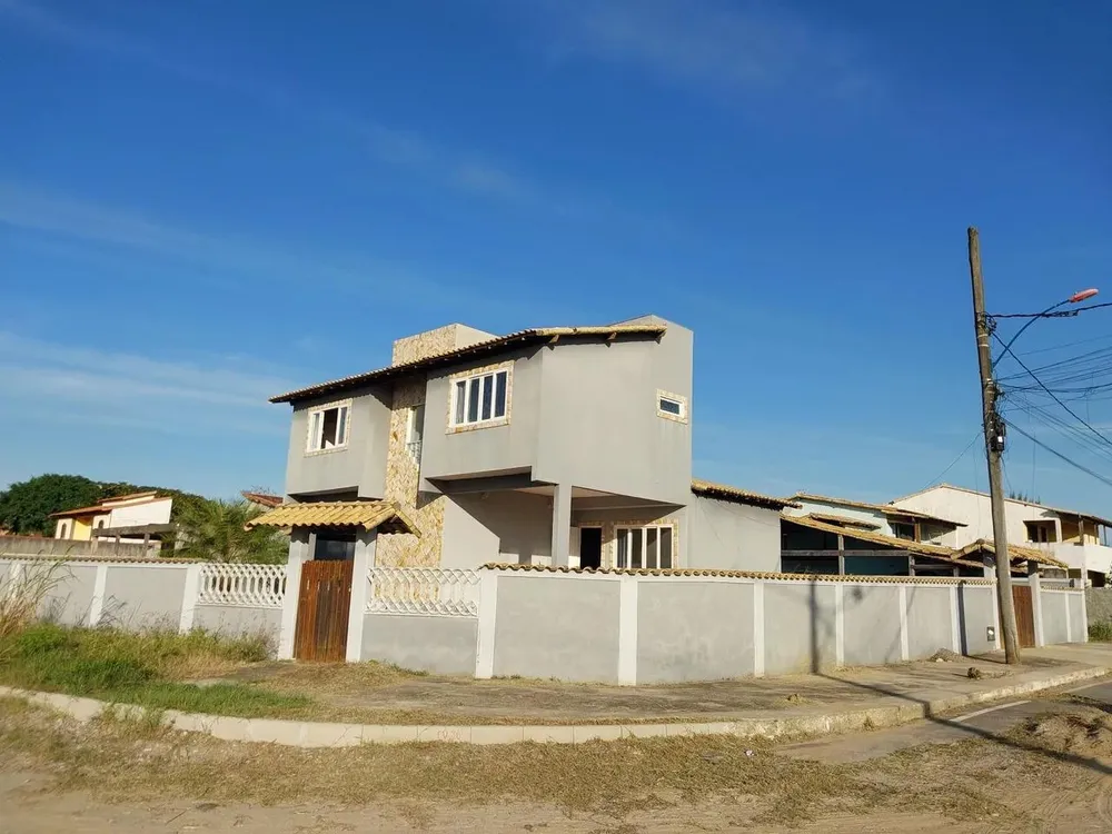 Casa, 3 quartos, 230 m² - Foto 1