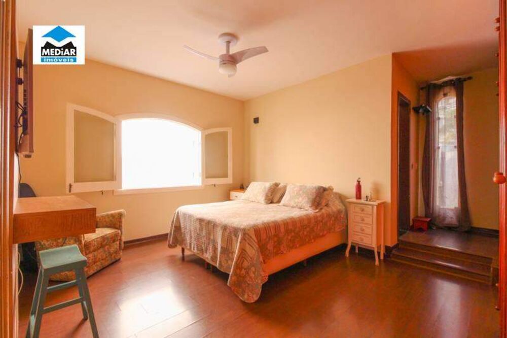 Casa à venda com 4 quartos, 407m² - Foto 18