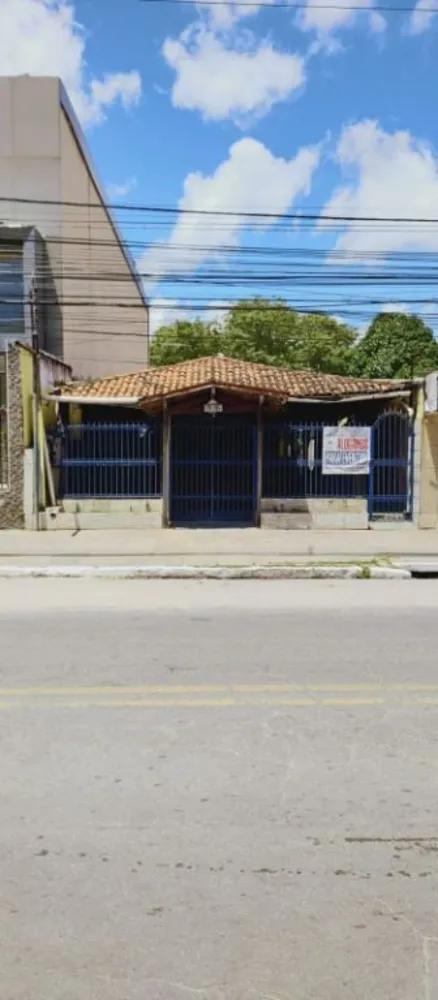 Casa, 1 quarto, 229 m² - Foto 2