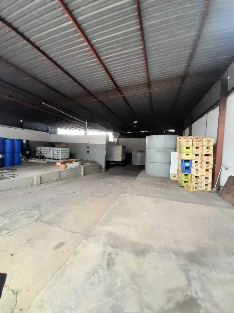 Depósito-Galpão, 1085 m² - Foto 1