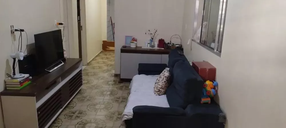 Casa à venda com 3 quartos, 240m² - Foto 8